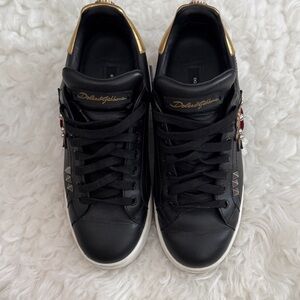 Dolce & Gabbana Black with heart and Pearls Sneakers